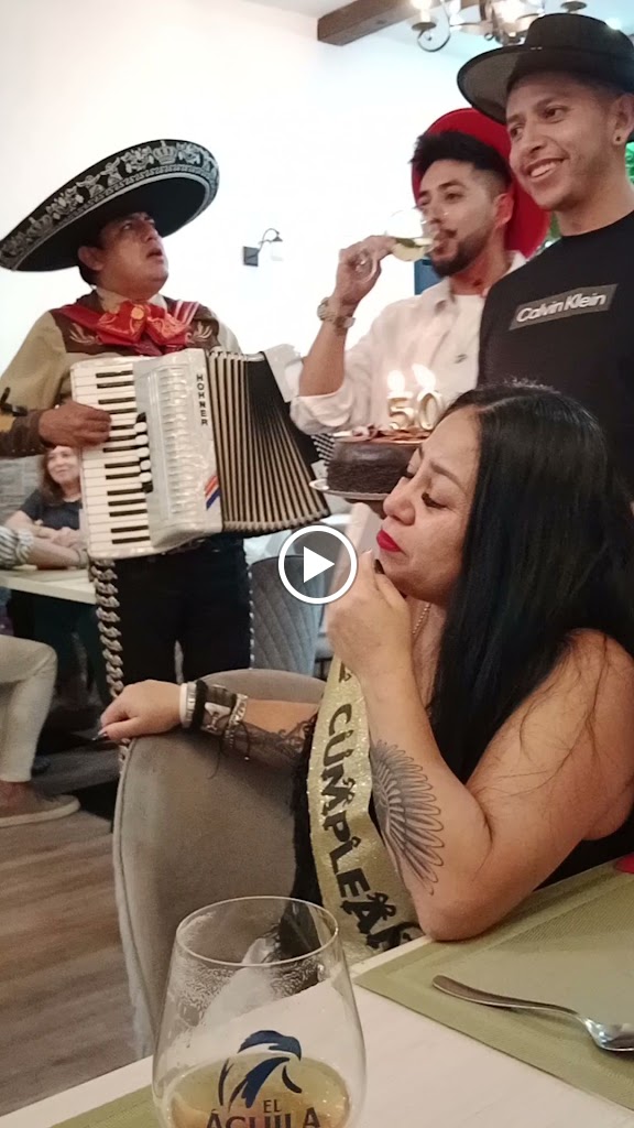 Restaurante La Despecha — Videos