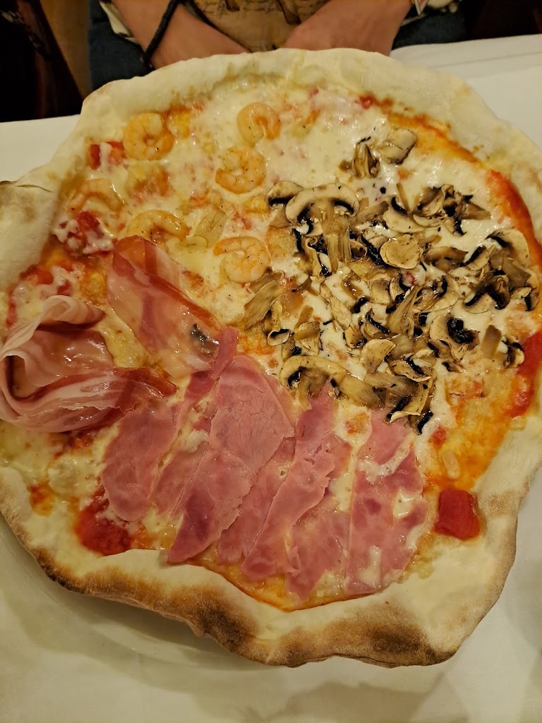 Restaurante La Tagliatella | Vilamarina, Viladecans — Comida y bebida