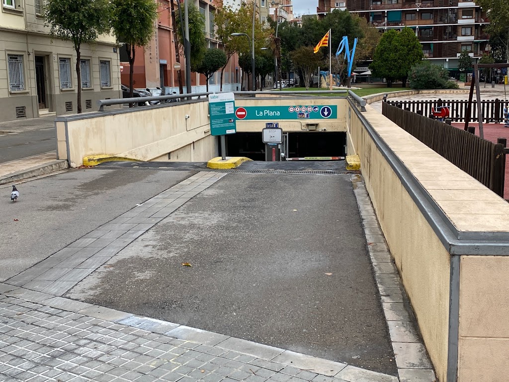 Parking Saba Plaza La Plana