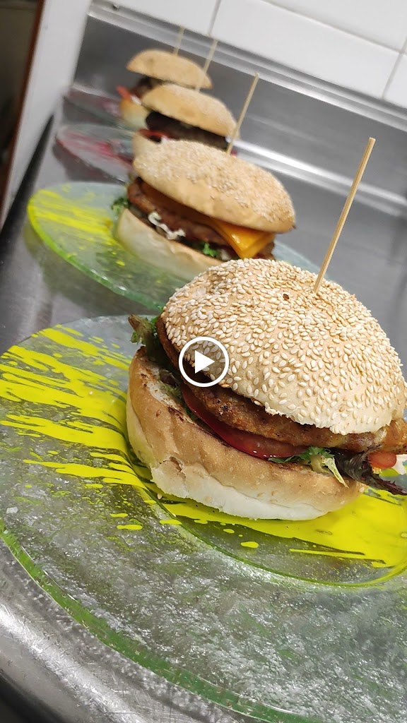 Cafe Restaurante Chinito — Videos