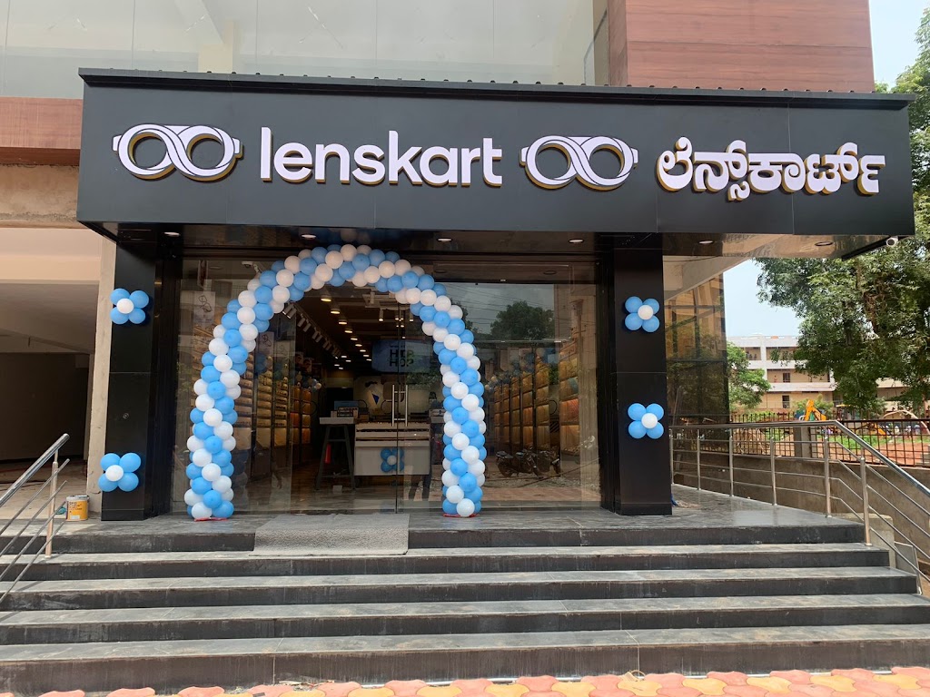 Lenskart Com At Rns Road Hubli