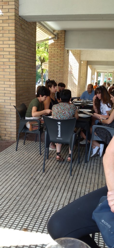 Restaurante Latxunbe jatetxea — Ambiente