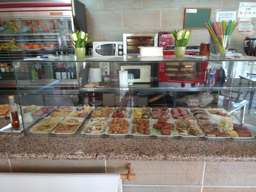 Bar El Pinchito — Ambiente