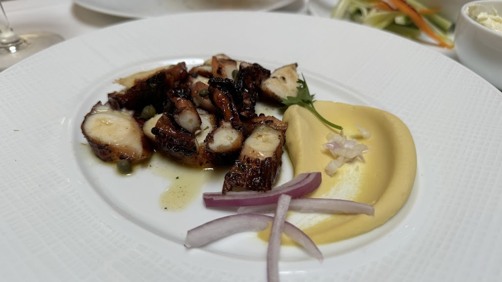 Octopus as food