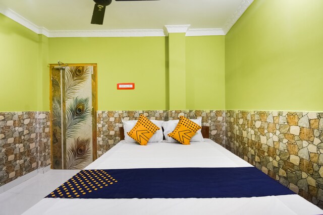 Spot On 63071 Sardar Resort