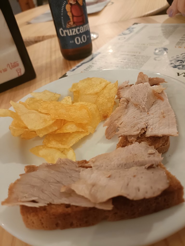 A Tu Manera — Comida y bebida