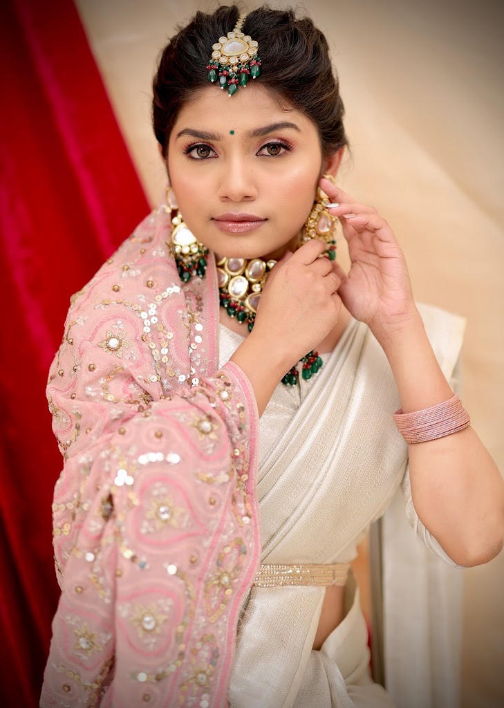 Makeup Nail Artist In Amravati Facestories By Yani