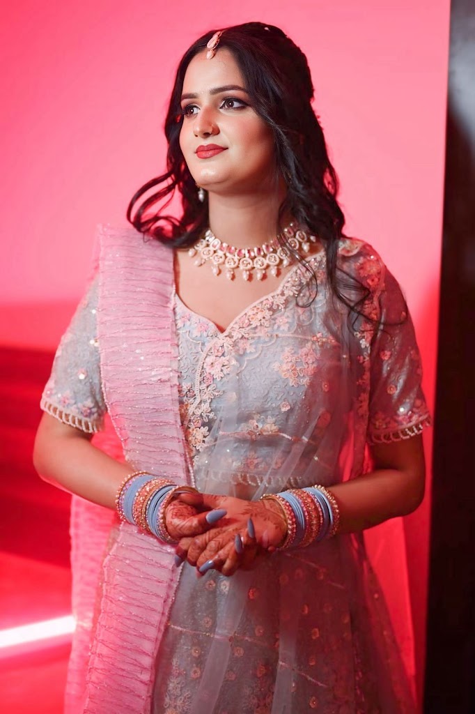 Khushboo Makeover Beauty Parlour