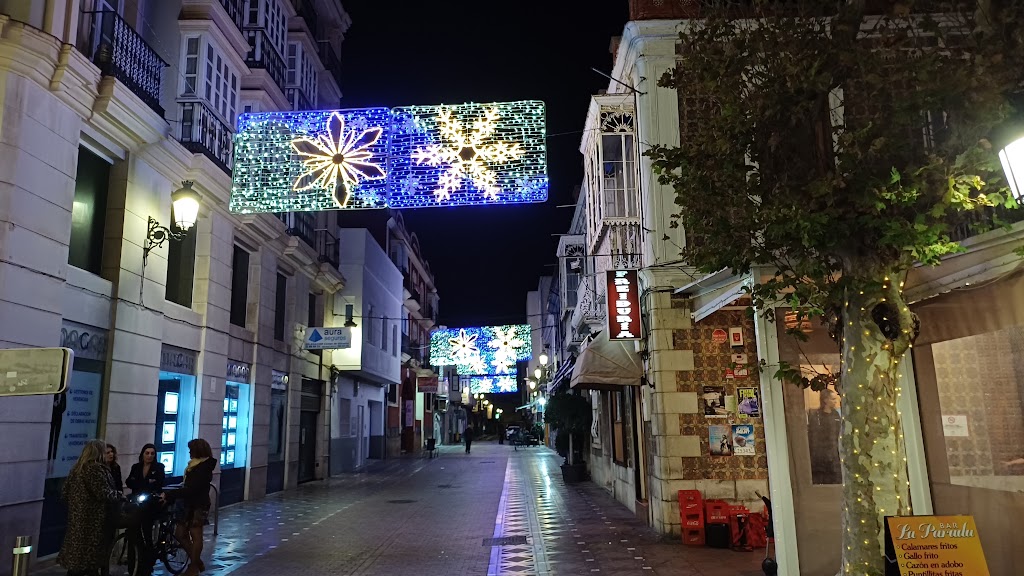 Chantal — Exterior