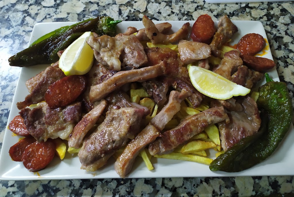 Restaurante El Retiro — Comida y bebida