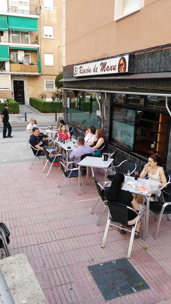 Bar Suenos Y Tapas — Ambiente
