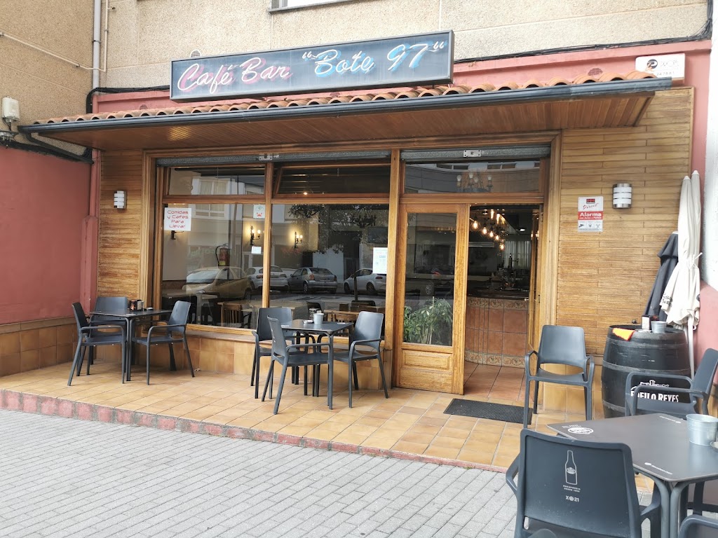 Cafe Bar "Bote 97"