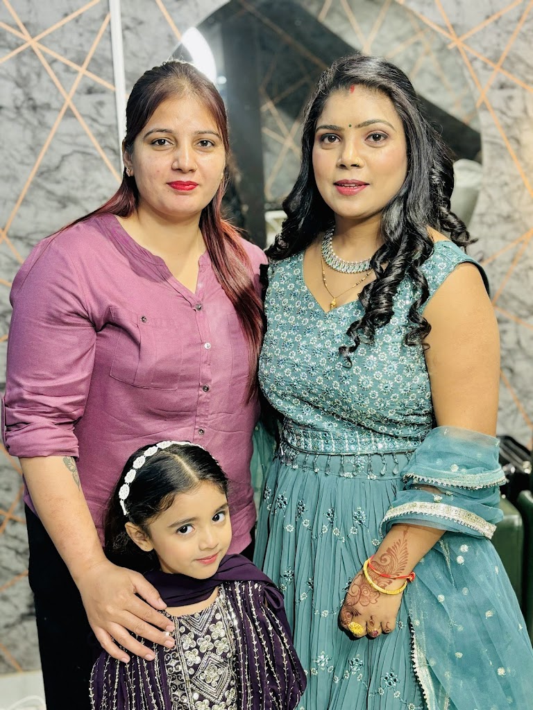 Mamtaj Unisex Salon And Academy