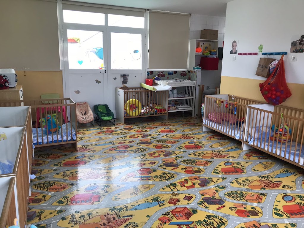 Centro Infantil La Casa De Alicia — Escuela