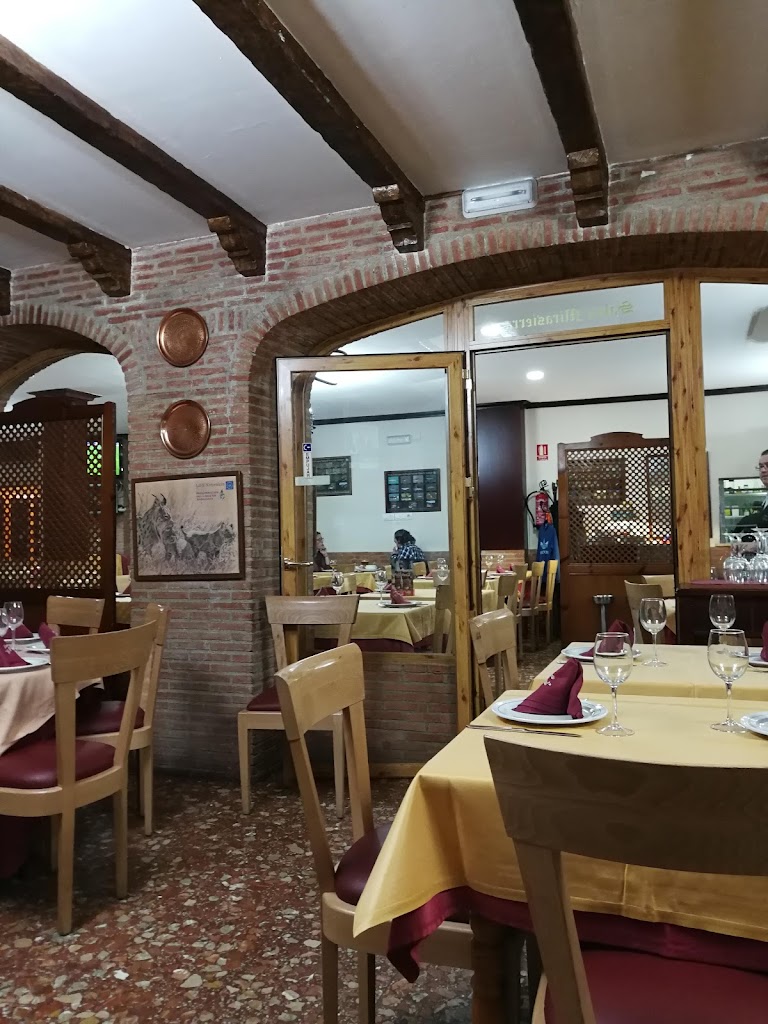 RESTAURANTE EL PARRAL — Todas