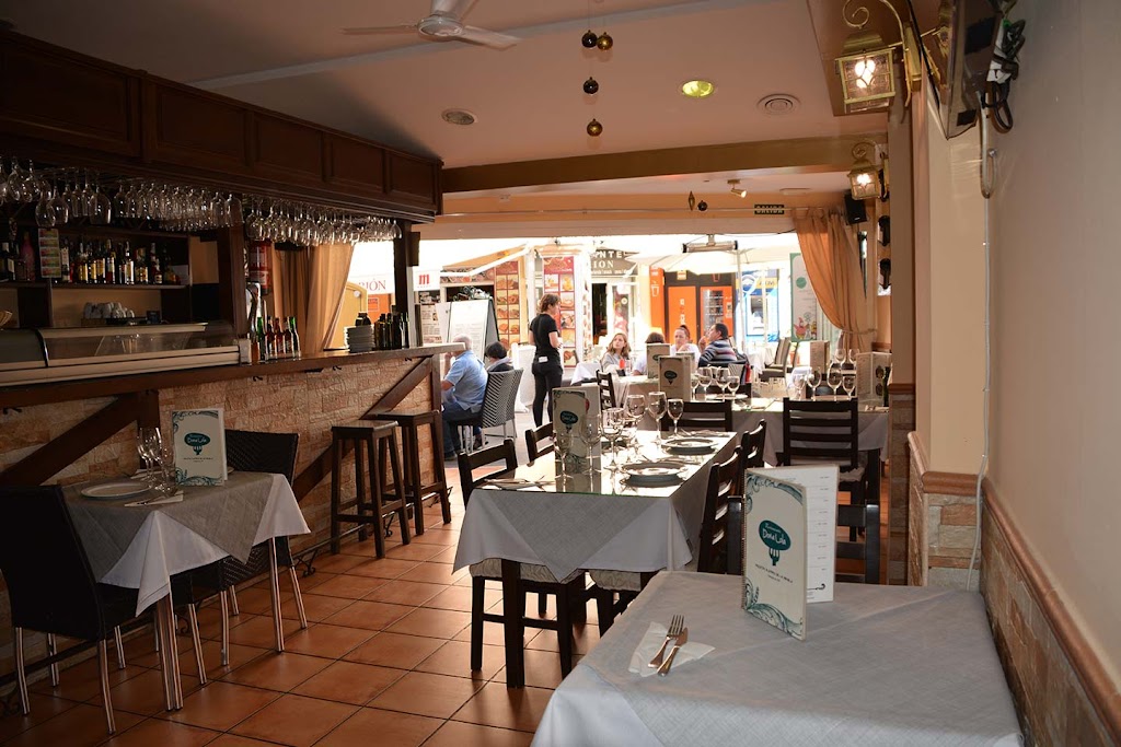Restaurante Dona Lola. Mediterranean Food Nerja