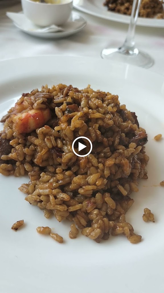 Vivero Beach Club Restaurant | Sitges — Videos