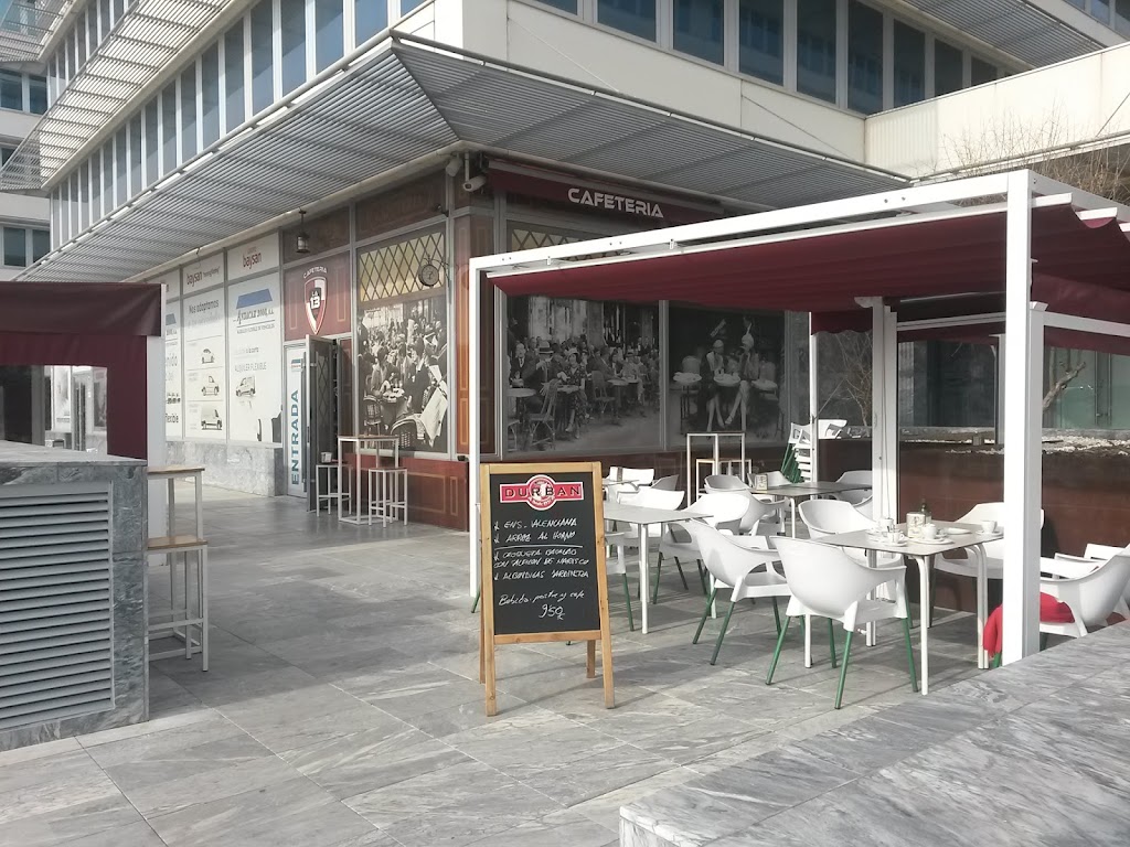 Cafeteria La 13