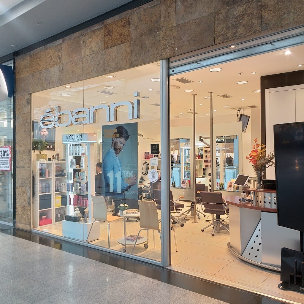 EBANNI PELUQUERIAS CC PLAZA EBOLI PINTO — Exterior