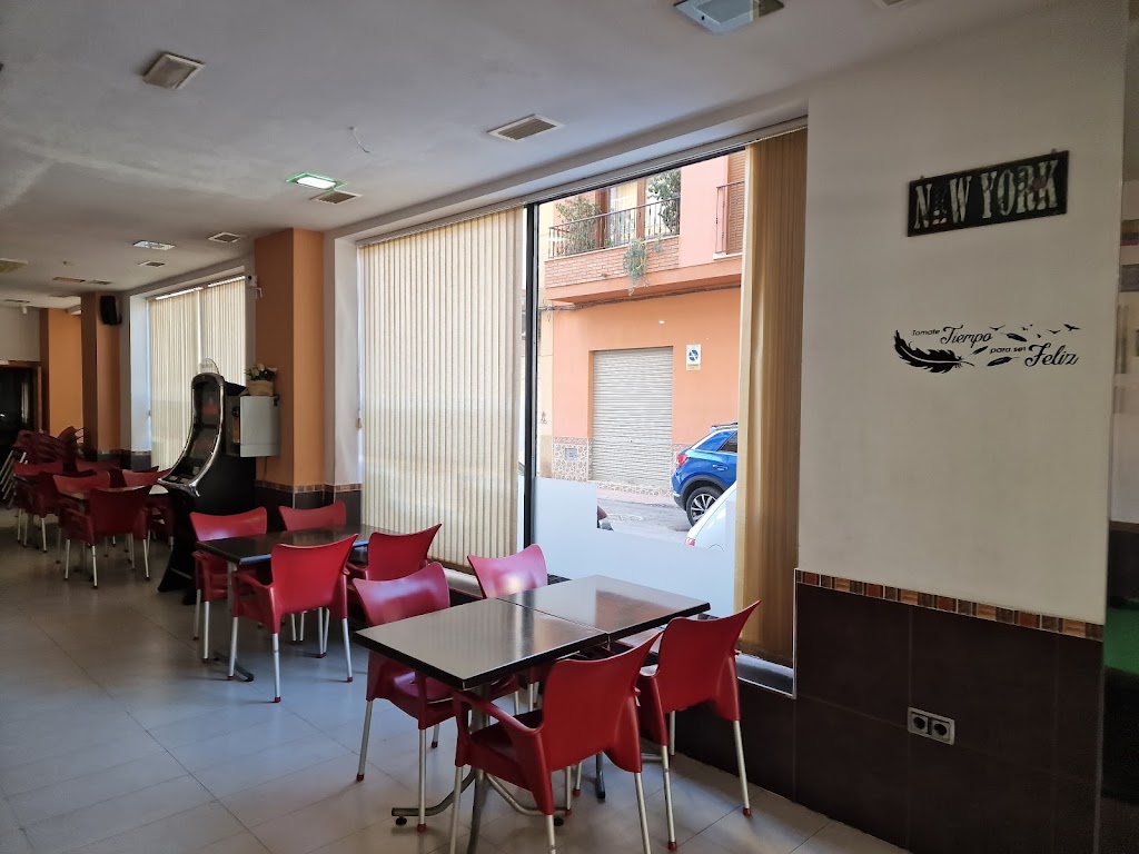 Bar Ana — Ambiente