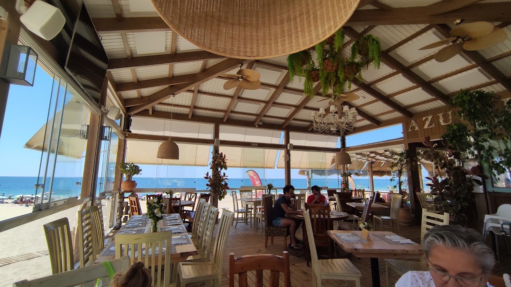 Azucar de Cuba Beach Bar — Ambiente