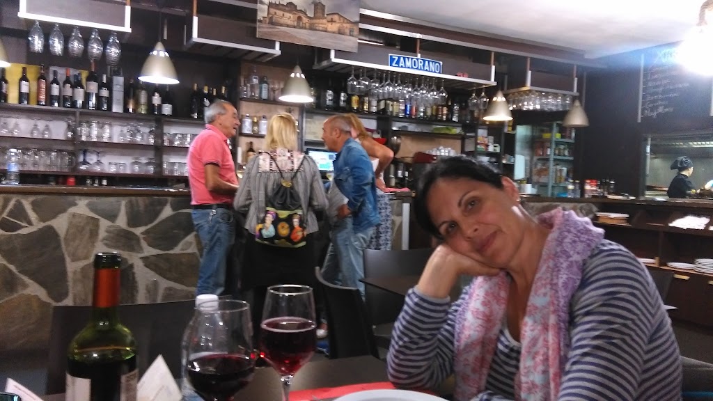 Bar Restaurante Zamorano — Ambiente
