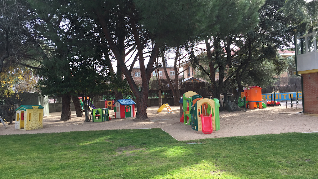 ESCUELA INFANTIL CASCARON