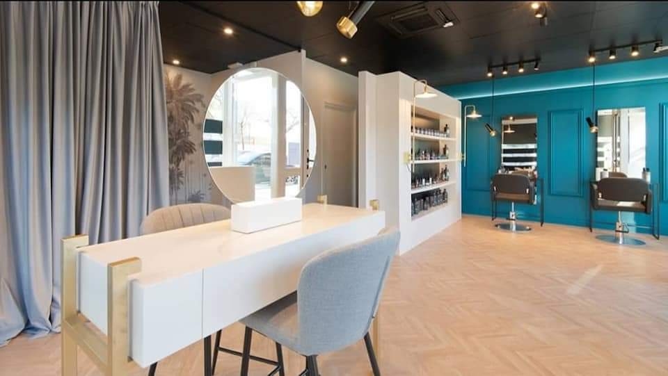 Simona Manea Hair Care & Make Up — Interior