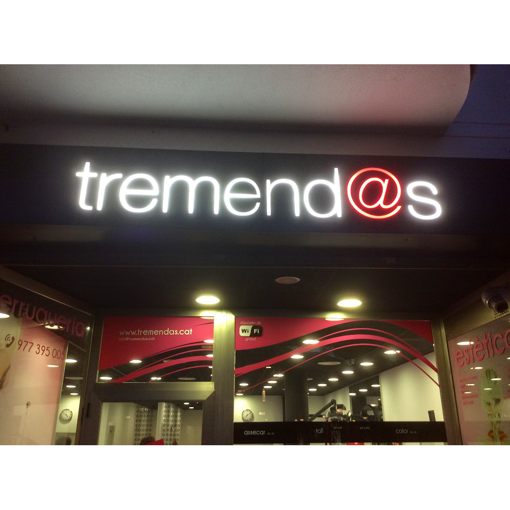 Tremendas Peluquerias Vilaseca — Exterior