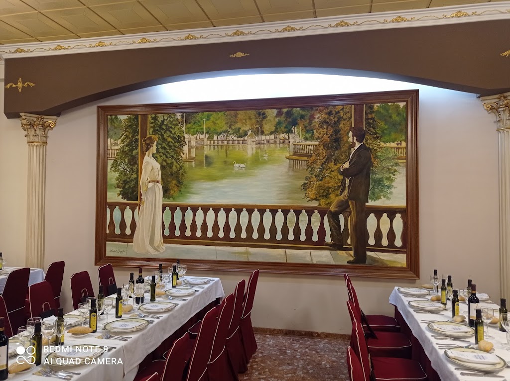 Salon Viher — Ambiente