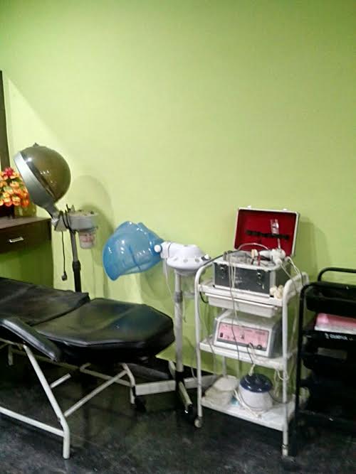 Manasa Beauty Care Bridal Make Up Tirupati