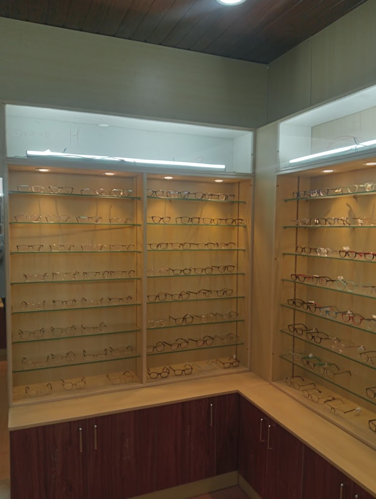Tejas Eye Clinic And Opticals Hosapete