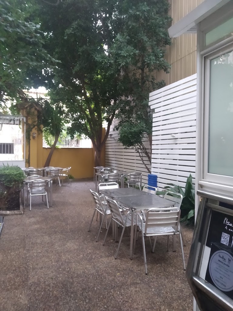 Nou Isalba Restaurant — Ambiente