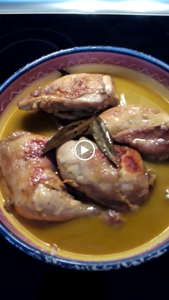 Restaurante los cunaos — Videos
