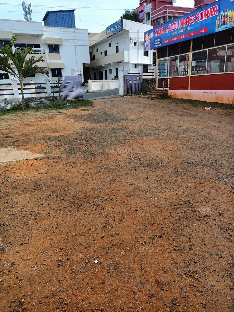 Raghavi Tourist Home