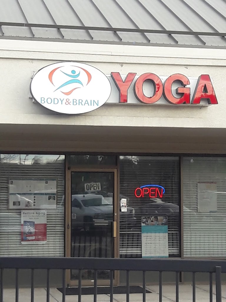  Body & Brain Yoga Tai Chi