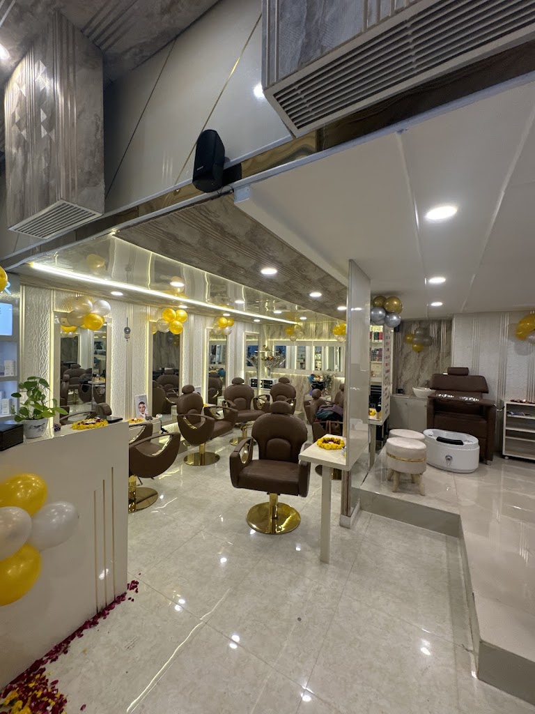 Ashmeeta Unisex Salon Makeup Artist Bridal Makeup Artist Best Unisex Salon