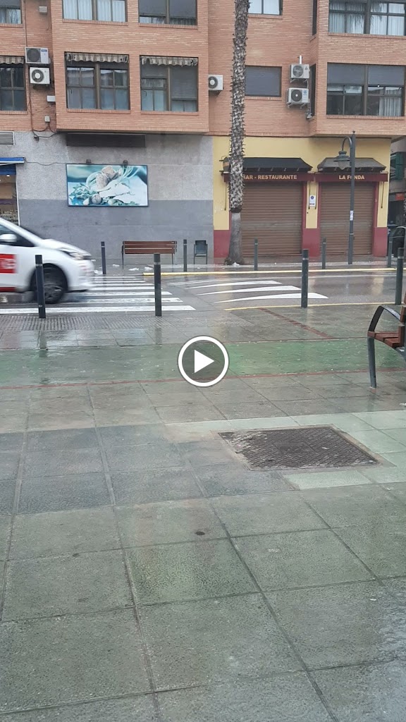 VIAL AUTOESCUELA y Cursos cap Valencia — Videos