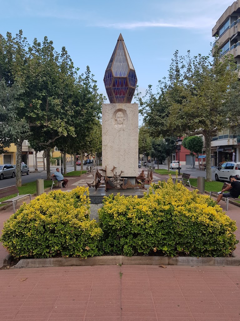 Monumento a Antonio Gimbernat y Arbos