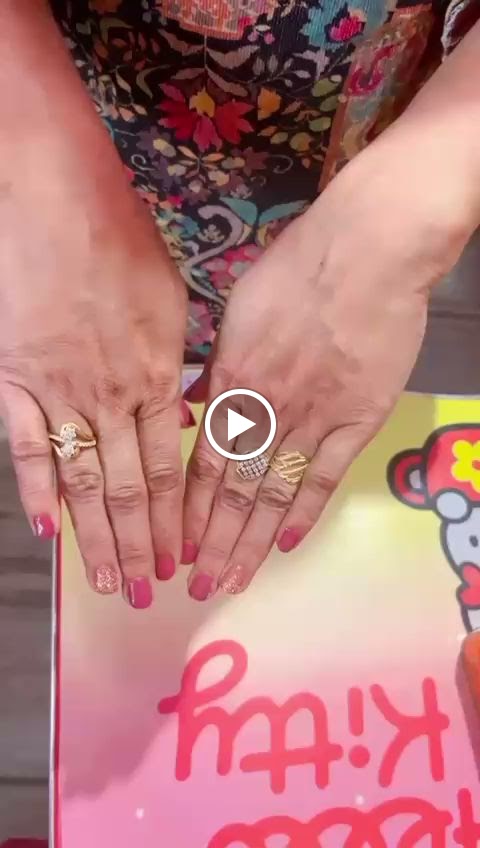 Facials And Nails For Women