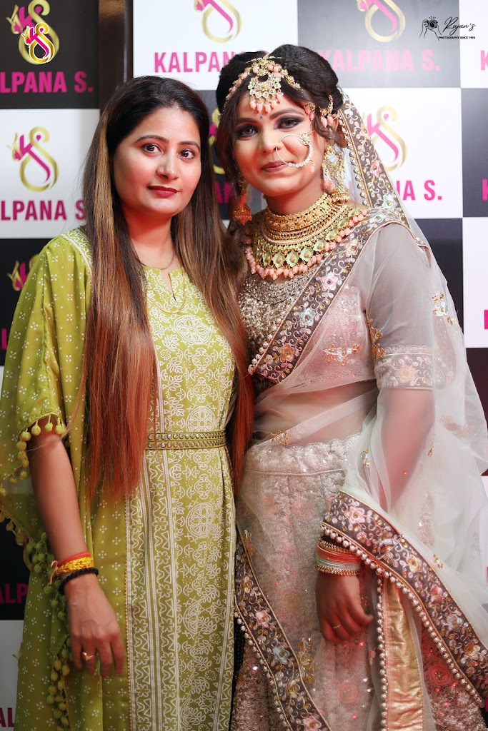 Kalpana Soni Makeup Studio And Academy