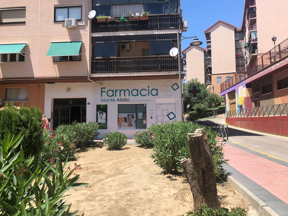 Farmacia Monte Albillo
