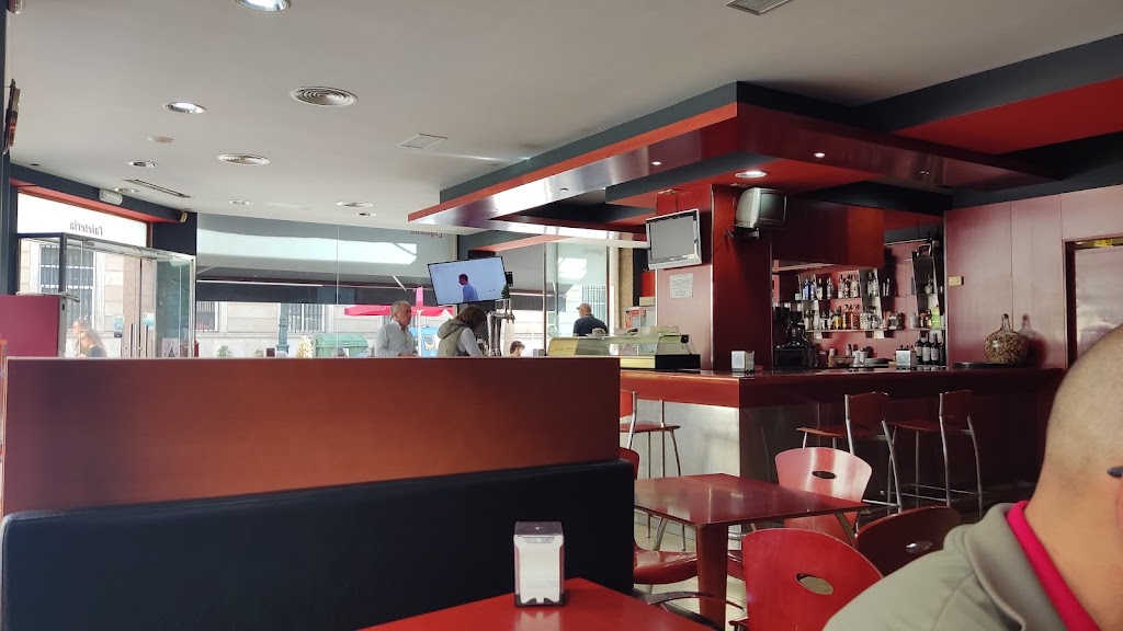 Cafeteria Urbe Vigo — Ambiente