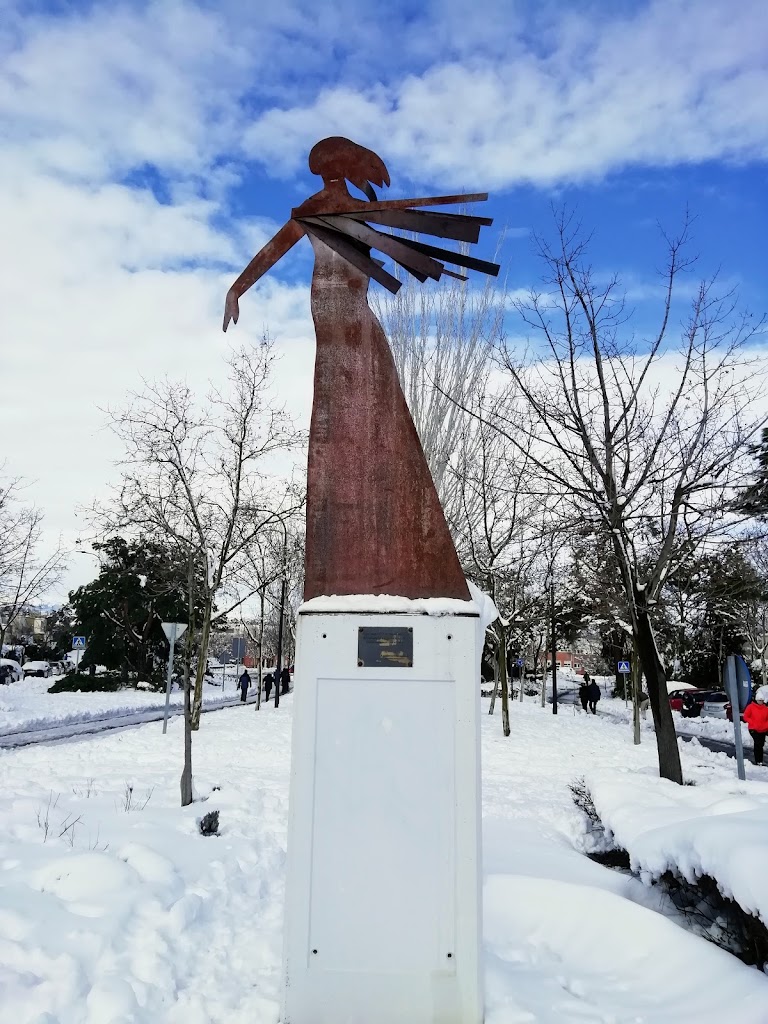 Homenaje a todas aquellas personas que con su ayuda hacen realidad las utopias