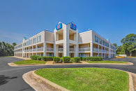 Motel 6 Raleigh, NC - North