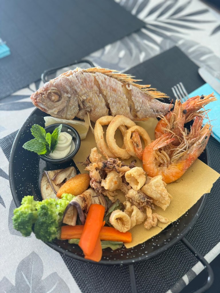 Mardeleva — Comida y bebida
