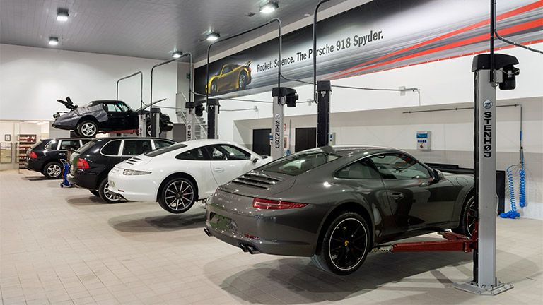 Centro Porsche Valencia — Del propietario