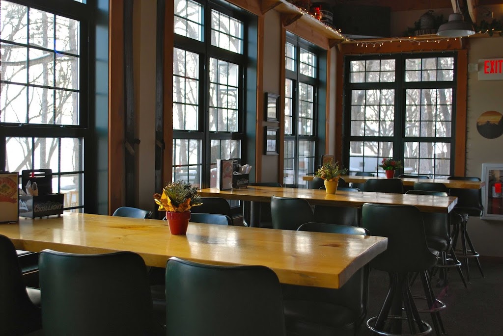  Red Pines Bar & Grill