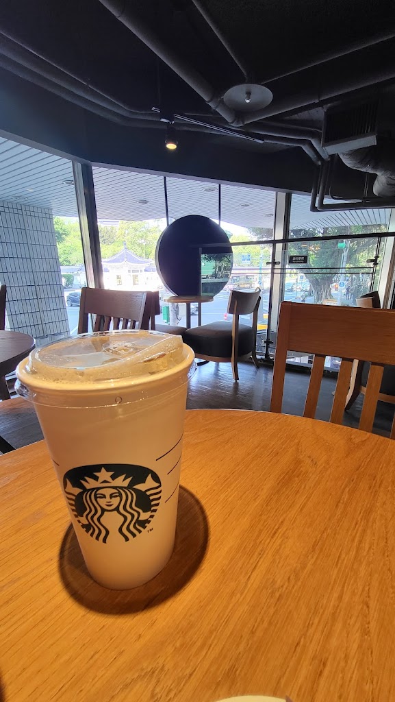 STARBUCKS 星巴克 (杭州門市) 的照片