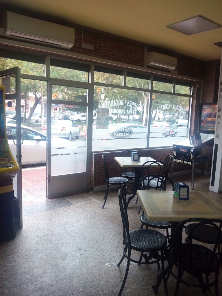Cafeteria bar Marsan — Ambiente